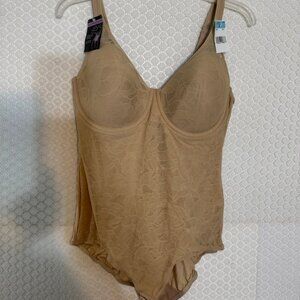 NWT  Hanes  All Over Solutions Shaper Shapewear w/ Built in Bra - Nude -Sz 40C